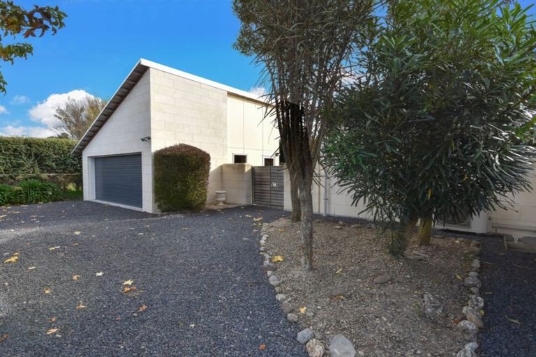 Photo of property in 48 Holyhead Street, Outram, 9019