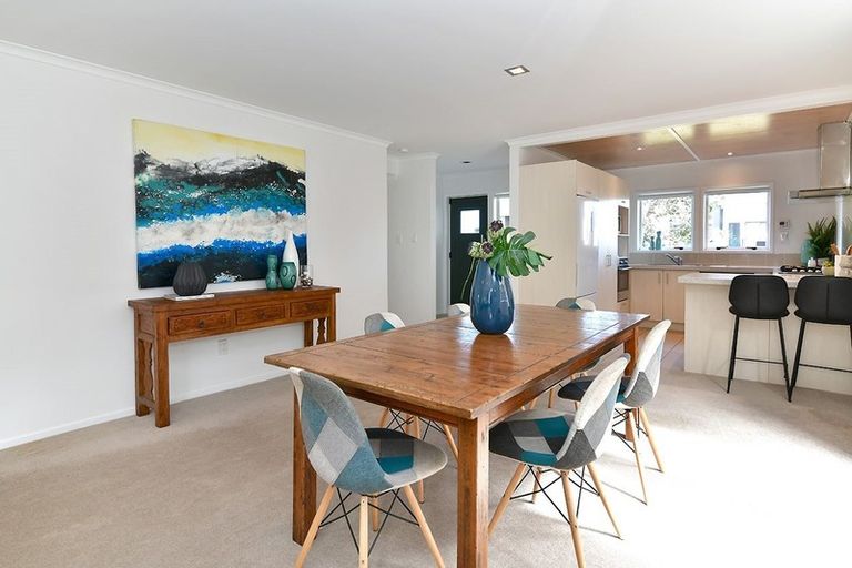 Photo of property in 121 Parkview Drive, Gulf Harbour, Whangaparaoa, 0930