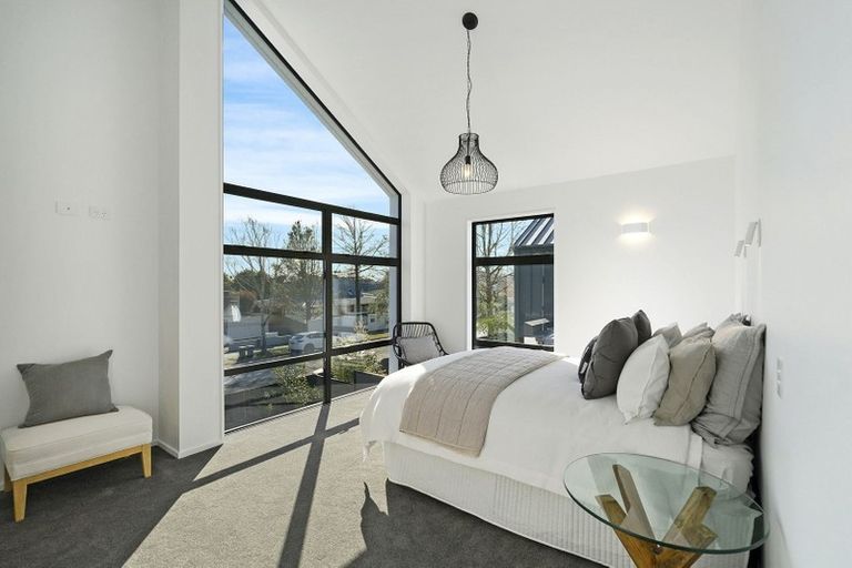 Photo of property in 43 Repton Street, Merivale, Christchurch, 8014