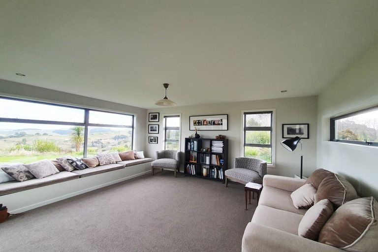 Photo of property in 3 Esk View Road, Eskdale, Napier, 4182