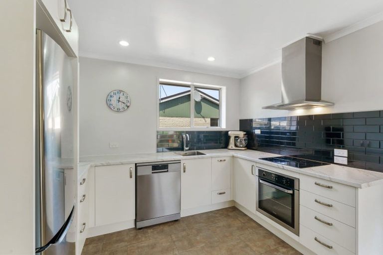 Photo of property in 37a Kinmont Crescent, Kinmont Park, Mosgiel, 9024