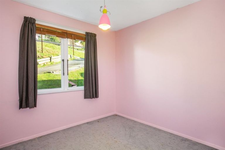 Photo of property in 21 Waiho Terrace, Elsdon, Porirua, 5022