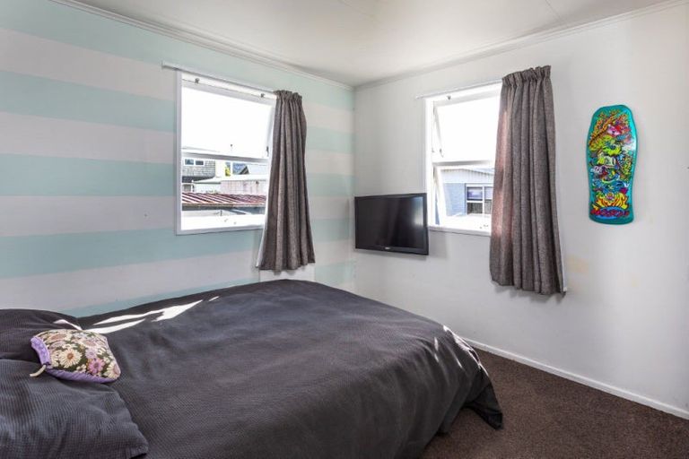 Photo of property in 114 Chartwell Avenue, Whangamata, 3620