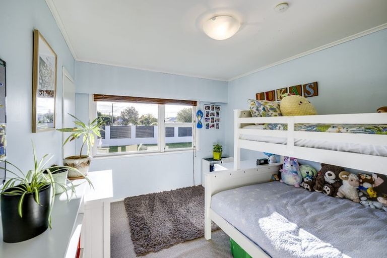 Photo of property in 6 Menin Road, Onekawa, Napier, 4110
