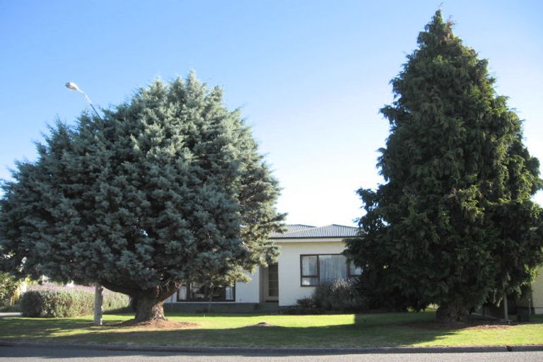 Photo of property in 35 Harpham Street, Taradale, Napier, 4112