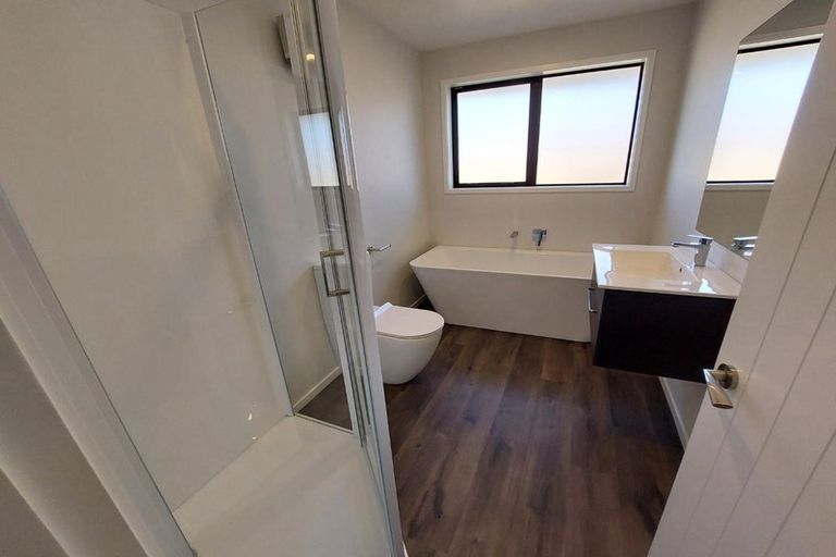 Photo of property in 22 Higgins Street, Woodend, 7610