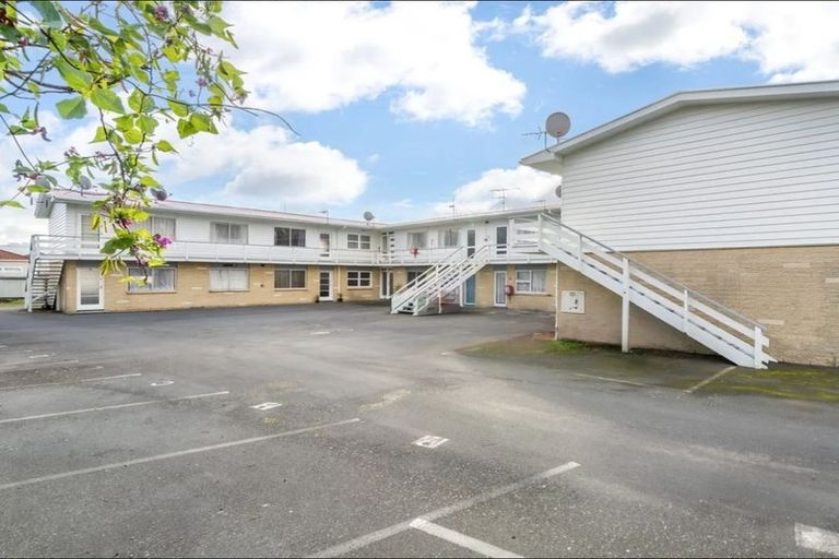 Photo of property in 121-123 Bell Road, Waiwhetu, Lower Hutt, 5010