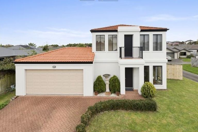 Photo of property in 3 Roderick Place, Rototuna, Hamilton, 3210