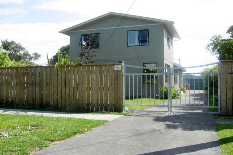 Photo of property in 13 Lewis Avenue, Aramoho, Whanganui, 4500