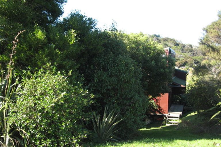 Photo of property in 46 Oneroa Road, Russell, 0202