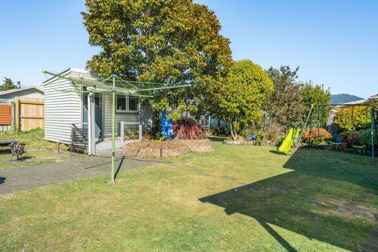 Photo of property in 7 Te Iwiheke Place, Turangi, 3334