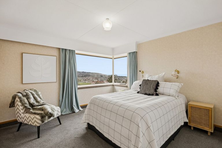 Photo of property in 32 Bangor Terrace, Kew, Dunedin, 9012