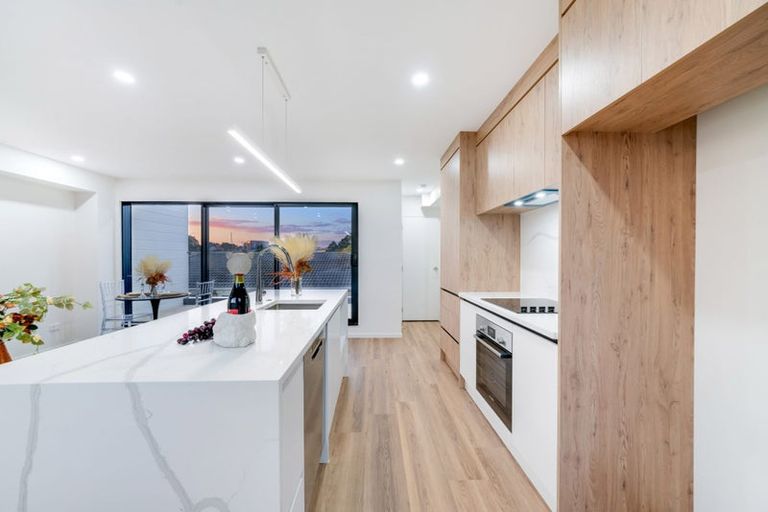 Photo of property in 60d Wyllie Road, Papatoetoe, Auckland, 2025