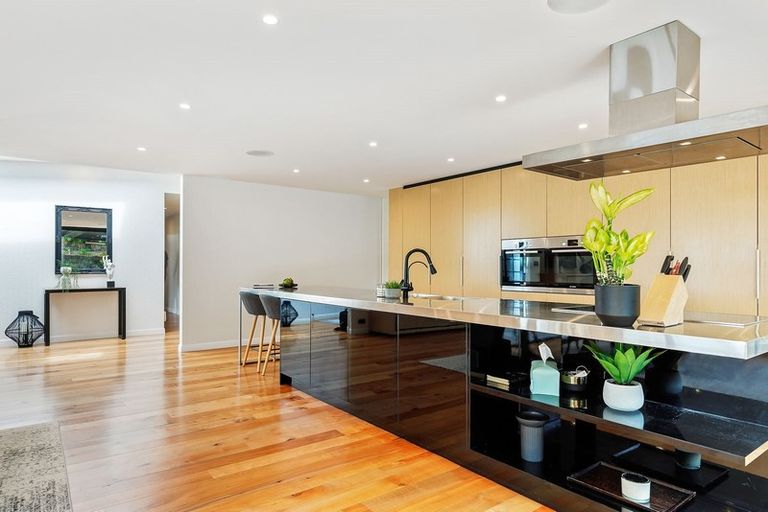 Photo of property in 144 Clifton Terrace, Clifton, Christchurch, 8081