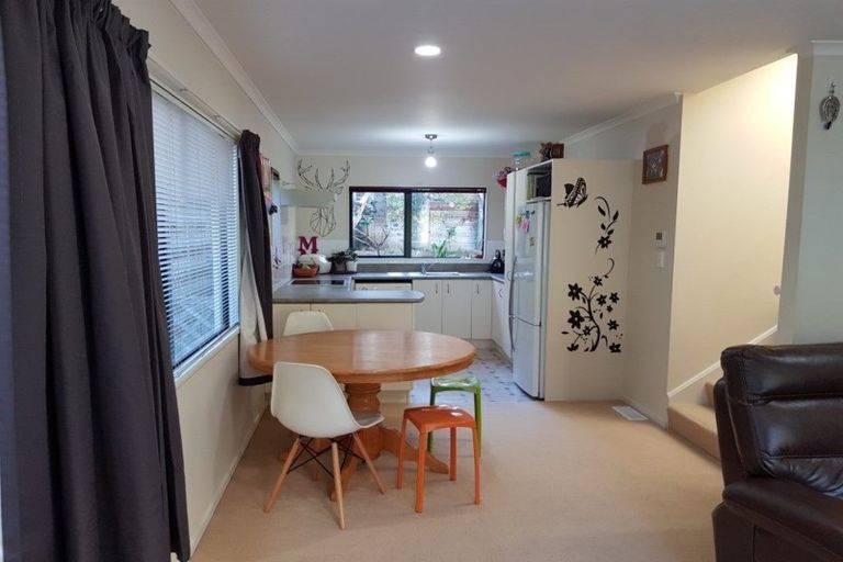 Photo of property in 13a View Road, Titahi Bay, Porirua, 5022