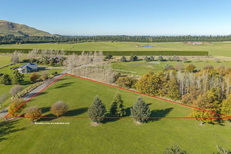 Photo of property in 17/coleridge Road, Windwhistle, Hororata, 7572