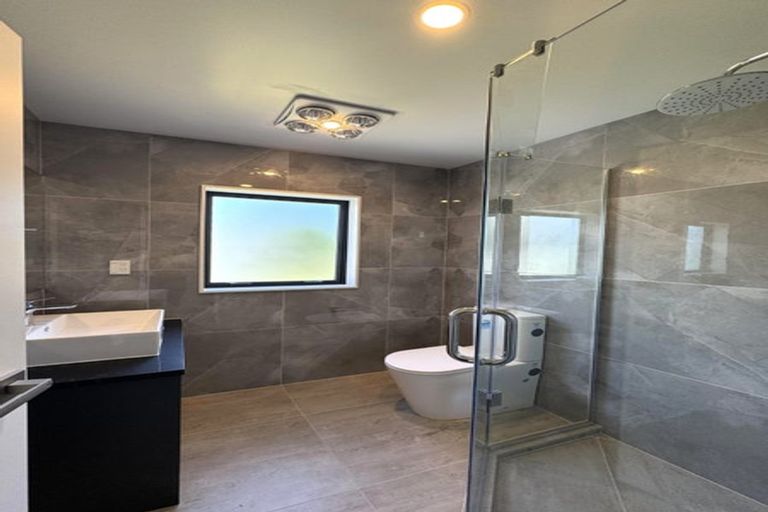 Photo of property in 43c Greenmeadows Avenue, Manurewa East, Auckland, 2102