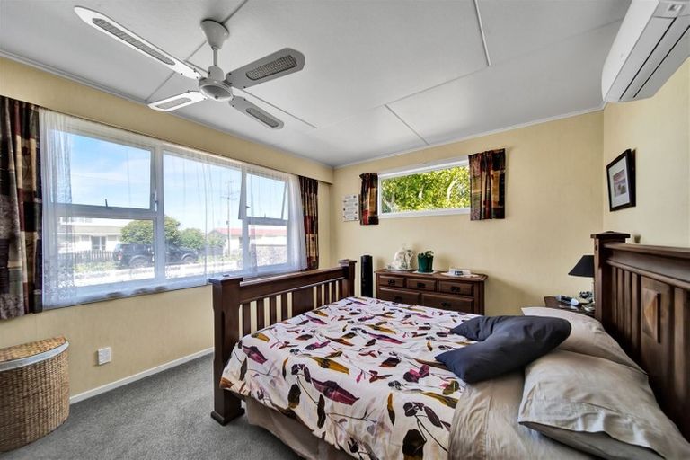 Photo of property in 32 Grey Street, Normanby, Hawera, 4614