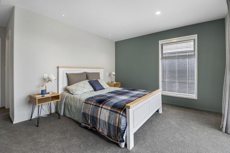 Photo of property in 159 Shillingford Boulevard, Rolleston, 7615