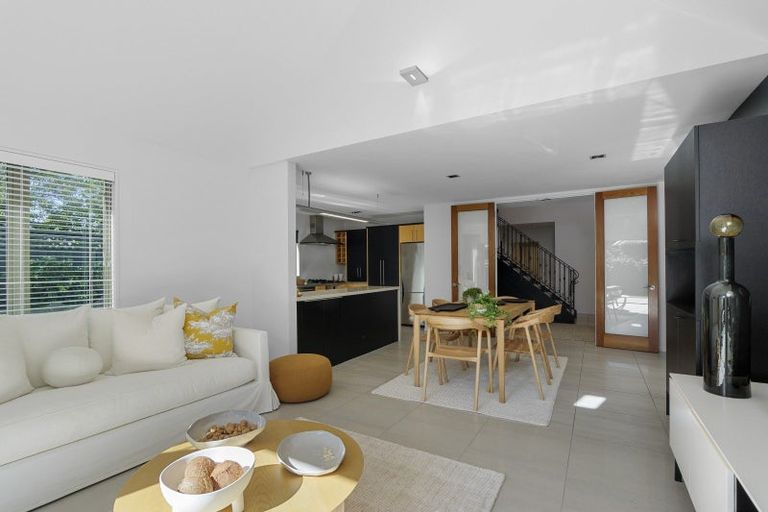 Photo of property in 44a Mcdougall Avenue, St Albans, Christchurch, 8014