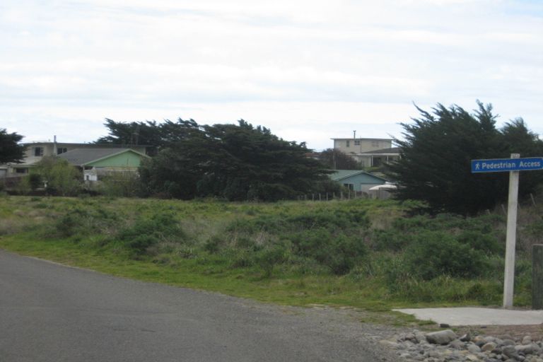 Photo of property in 175-179 Park Avenue, Waitarere Beach, Levin, 5510