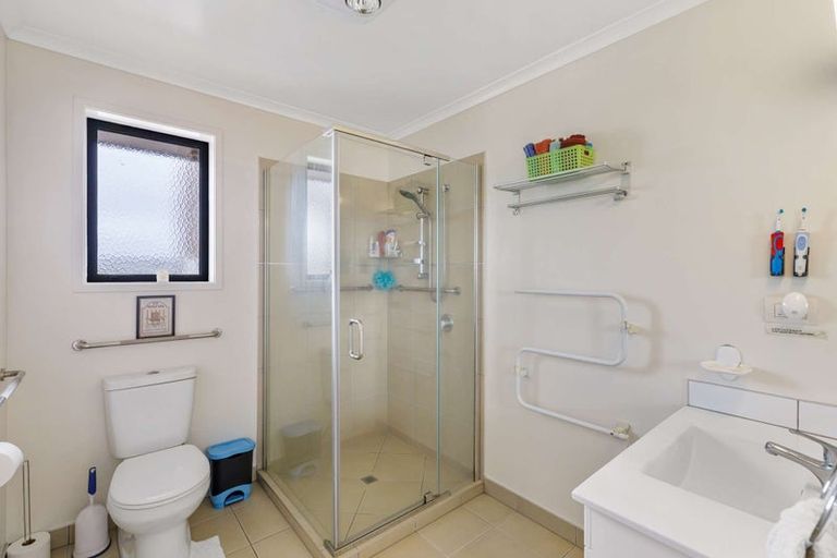 Photo of property in 96a Onerahi Road, Onerahi, Whangarei, 0110