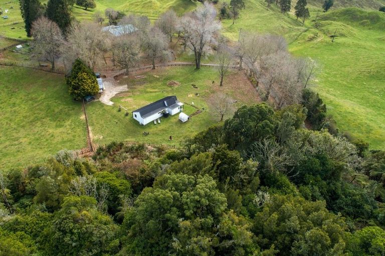 Photo of property in 21a Hamilton Road, Lake Rotoma, Rotorua, 3074