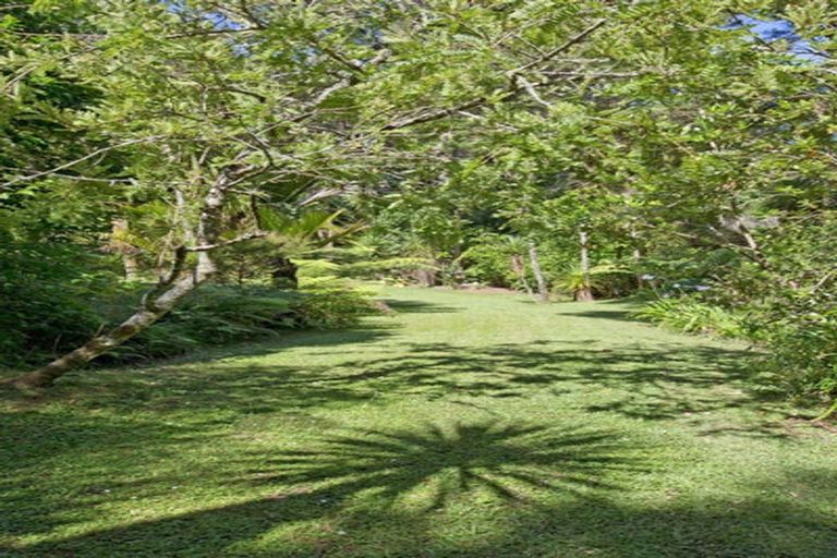 Photo of property in 36 Kereru Grove, Greenhithe, Auckland, 0632