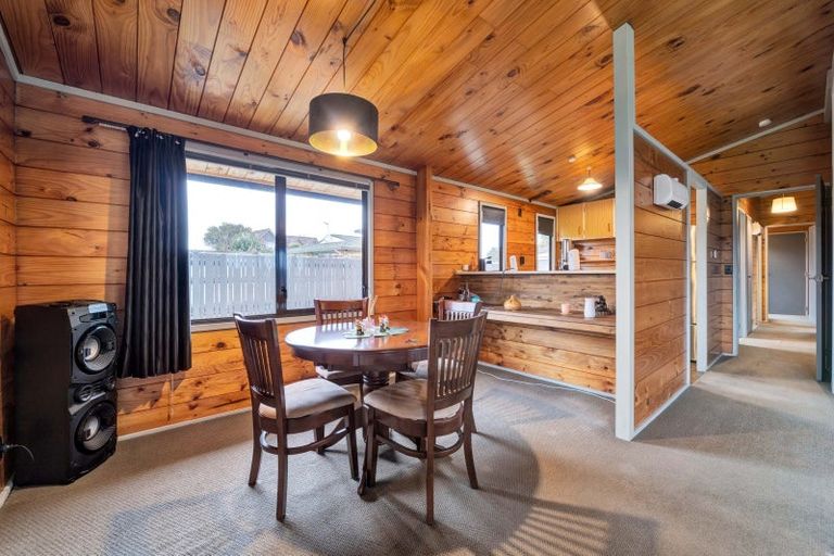 Photo of property in 16a Murdoch Street, Hawera, 4610
