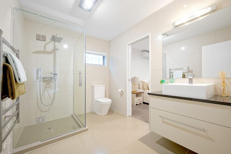 Photo of property in 9 Platinum Rise, Ranui, Auckland, 0612