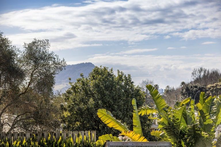 Photo of property in 24b Pine Avenue, Otumoetai, Tauranga, 3110