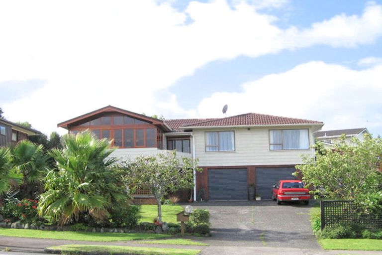Photo of property in 92 Prince Regent Drive, Half Moon Bay, Auckland, 2012