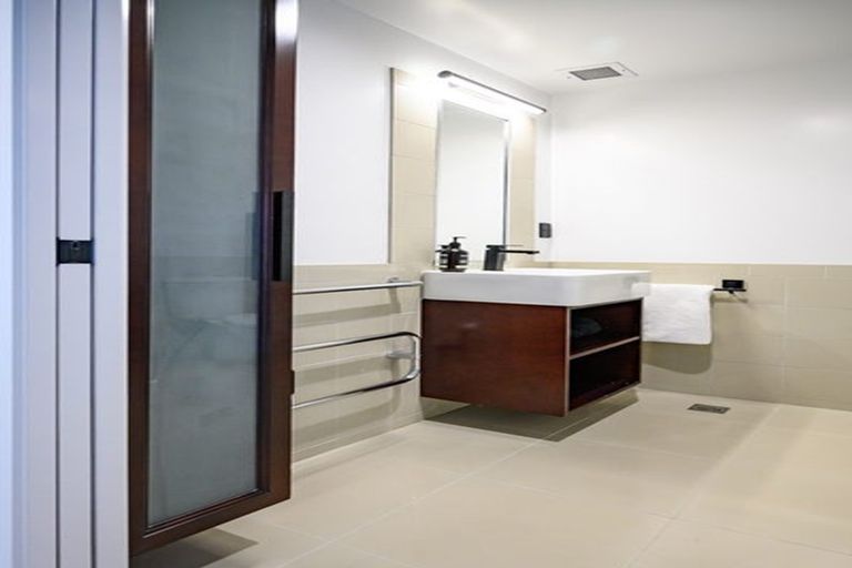 Photo of property in 2-06/424 Maunganui Road, Mount Maunganui, 3116