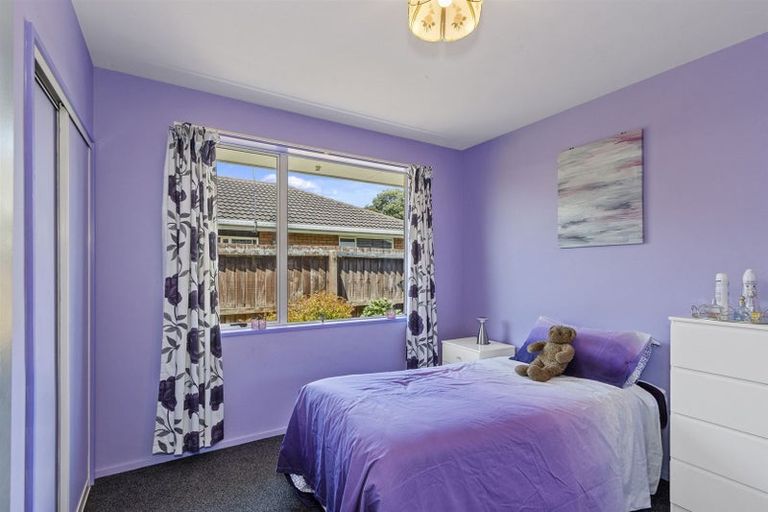 Photo of property in 126 Saint Johns Street, Bromley, Christchurch, 8062
