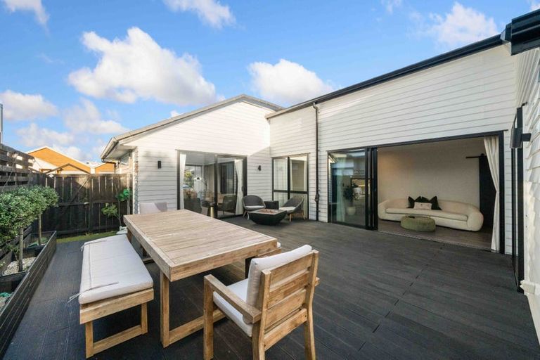 Photo of property in 29 Rosslands Avenue, Karaka, Papakura, 2124