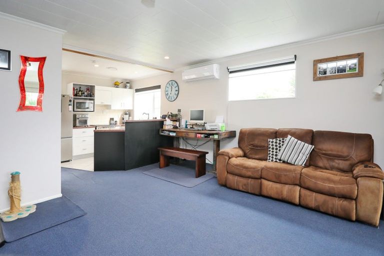 Photo of property in 9 Woodlands South Road, Woodlands, Invercargill, 9871