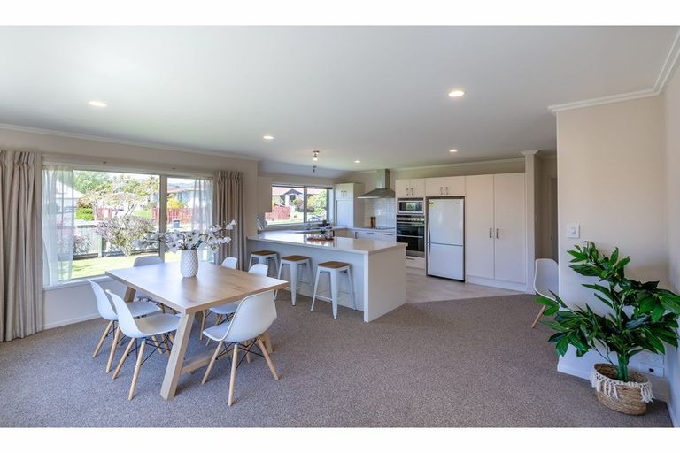 Photo of property in 25 Muir Avenue, Halswell, Christchurch, 8025