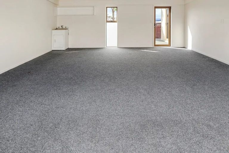 Photo of property in 16 Merlot Lane, Pukekohe, 2120