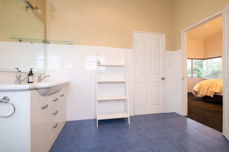 Photo of property in 9a Avenue Road, Greenmeadows, Napier, 4112