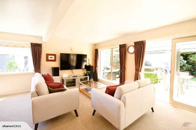 Photo of property in 12 Chevron Place, Ilam, Christchurch, 8041