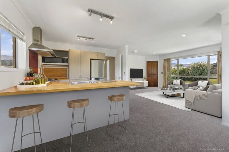 Photo of property in 10 Missy Crescent, Mount Pisa, Cromwell, 9383