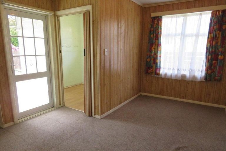 Photo of property in 20 Oxford Crescent, Ebdentown, Upper Hutt, 5018