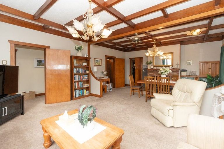 Photo of property in 802 Tuhikaramea Road, Ngahinapouri, Hamilton, 3290