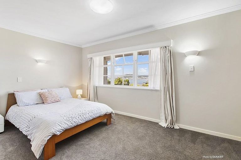 Photo of property in 34 Rama Crescent, Khandallah, Wellington, 6035