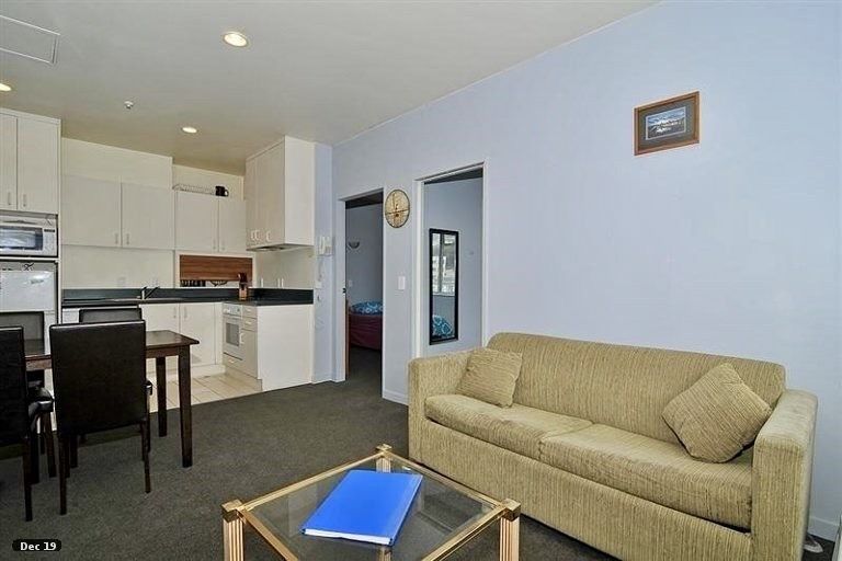 Photo of property in Terrace Tower Apartments, 7e/126 The Terrace, Wellington Central, Wellington, 6011