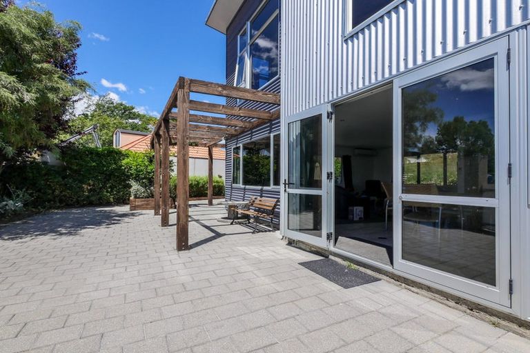 Photo of property in 8b Oakwood Place, Wanaka, 9305