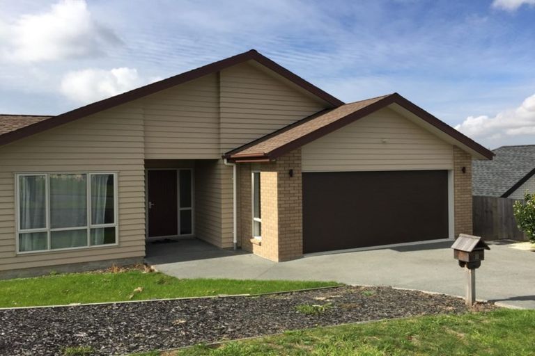 Photo of property in 10 Travis View Drive, Fairview Heights, Auckland, 0632