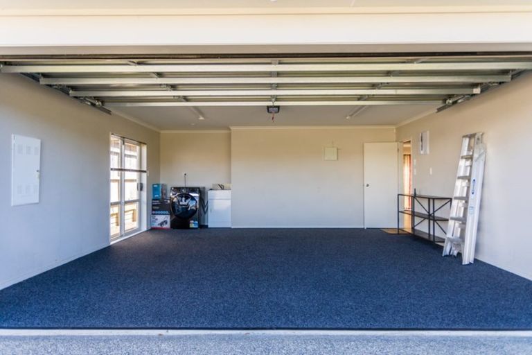 Photo of property in 34 Riviera Drive, Flat Bush, Auckland, 2019