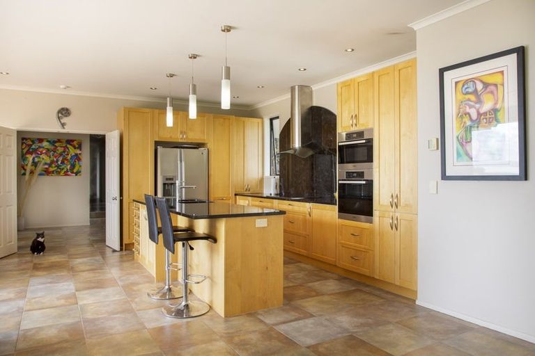 Photo of property in 38a Kaipara Lake Road, South Head, Helensville, 0874