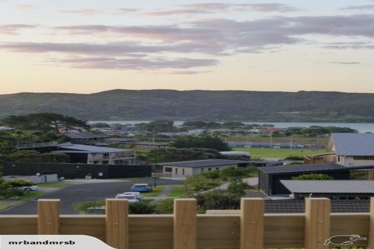 Photo of property in 23 Manukau Road, Raglan, 3225